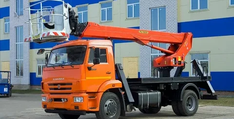 Взлетай к Успеху: Как Аренда Автовышки Станет Твоим Ключом к Высотам!