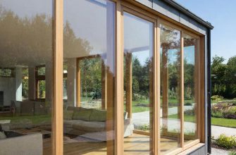 Прозрачные границы мечты: Как остекление превращает обычный коттедж в портал в мир света и уюта